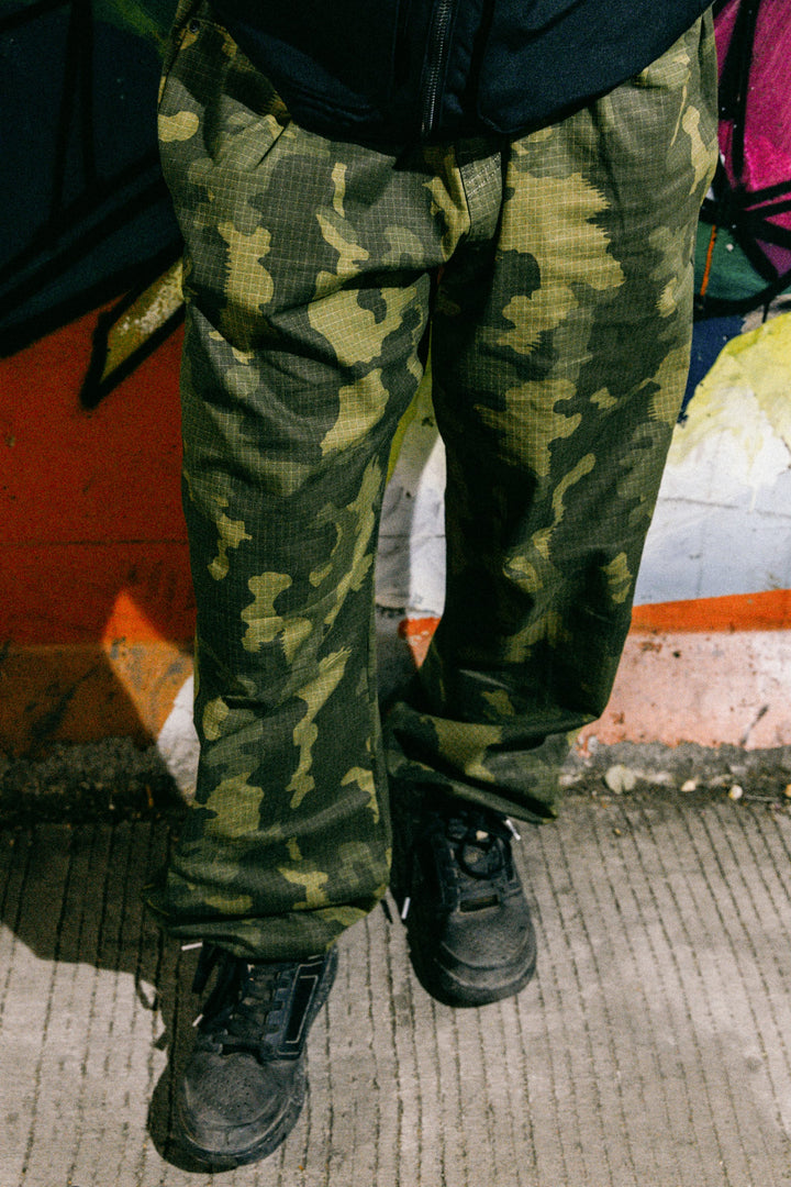 686 Cruiser Pant - Wide Fit — GREEN CLOUDSTORM
