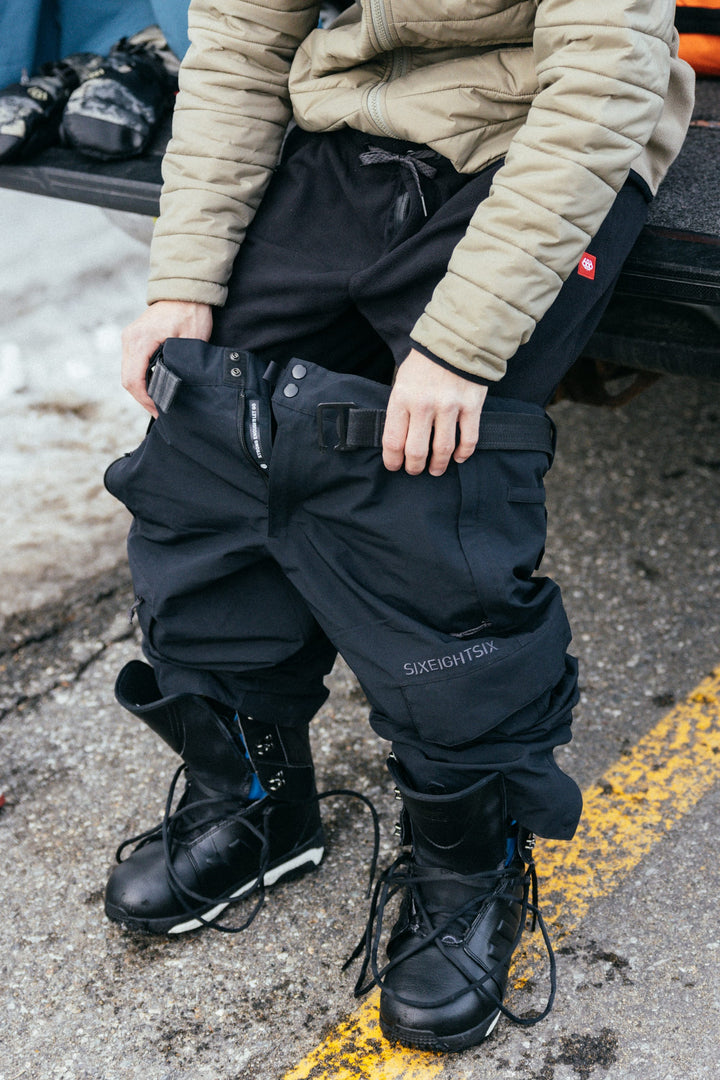 686 Men's SMARTY 3-in-1 Cargo Pant — BLACK - SHORT (vista 2)
