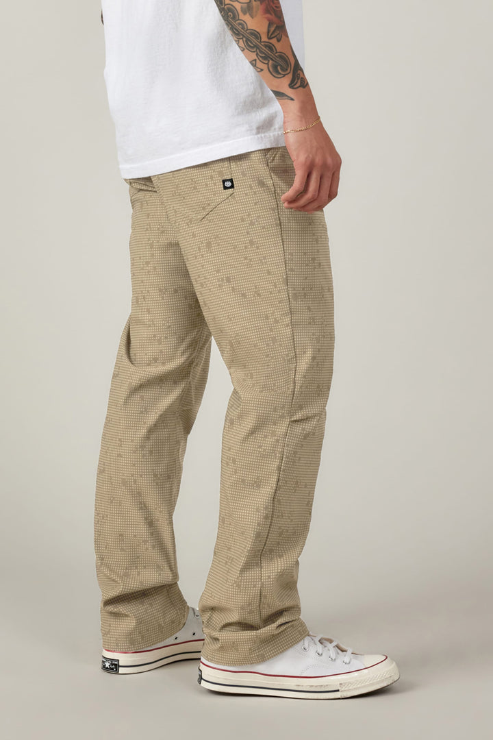 686 Men's Everywhere® Pant - Relaxed Fit — PUTTY DESERT GRID