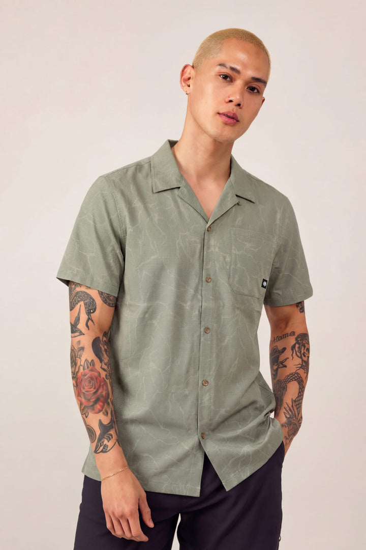 686 Men's Nomad Perforated Button Down Shirt — FATIGUE GREEN MARBLE