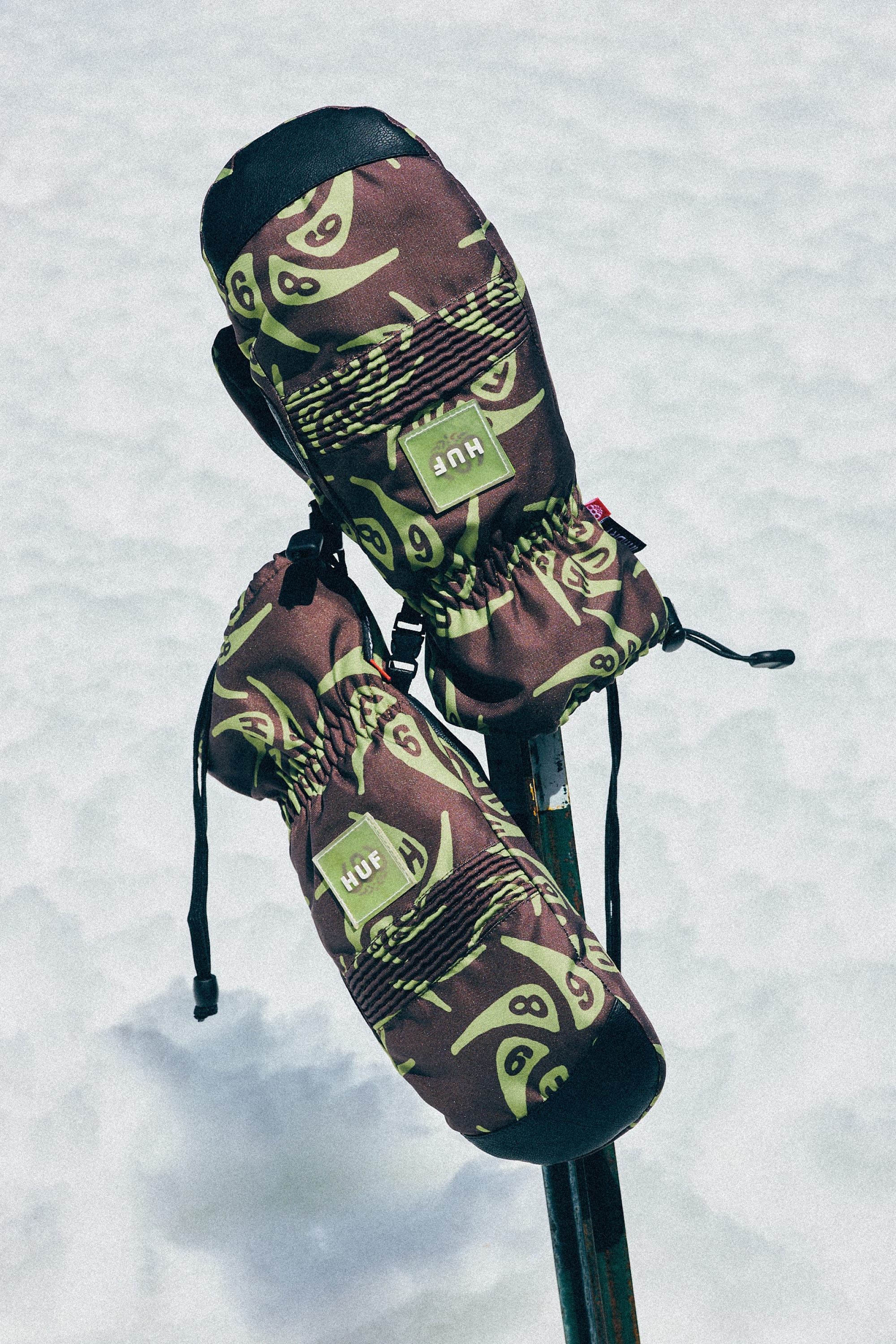 686 Lander Mitt