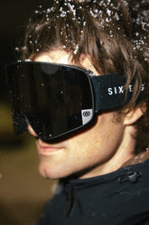 Product photo: BLACK / O/S