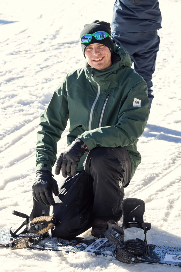 686 Men's GORE-TEX® GT Thermagraph® Jacket — MOSS GREEN (vista 2)
