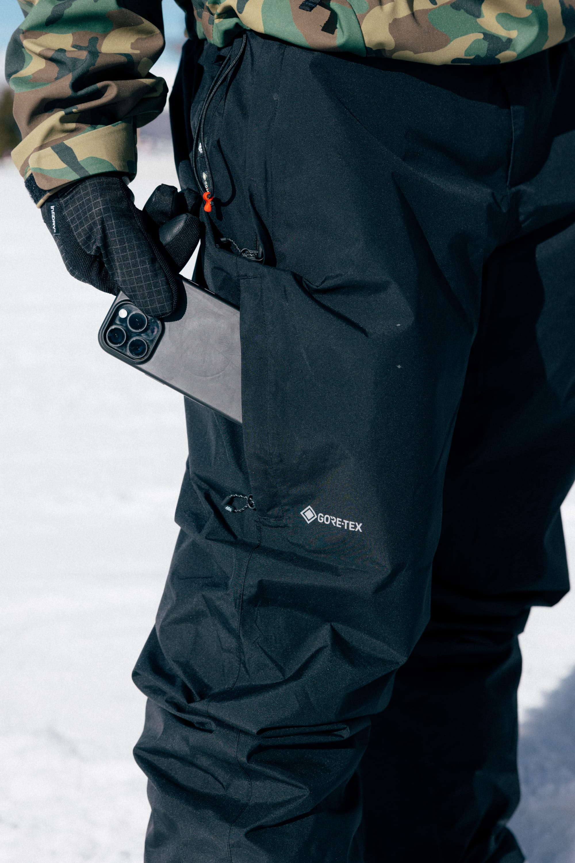 686 GORE-TEX PANT　23-24　Mサイズ 686 Men's GORE-TEX® Core Shell Pant – 686.com