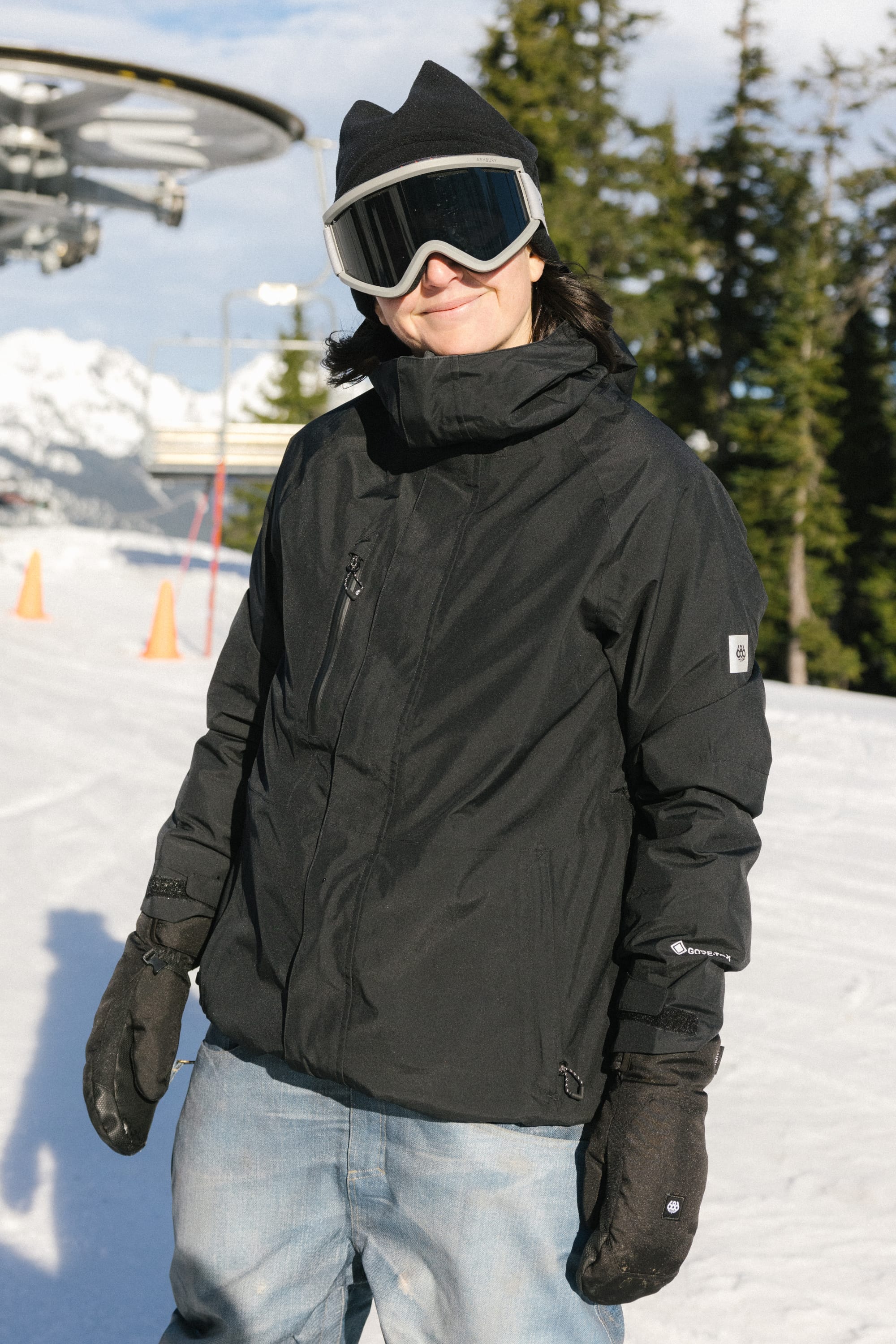 686 Women's GORE-TEX Willow™ Insulated Jacket – 686.com