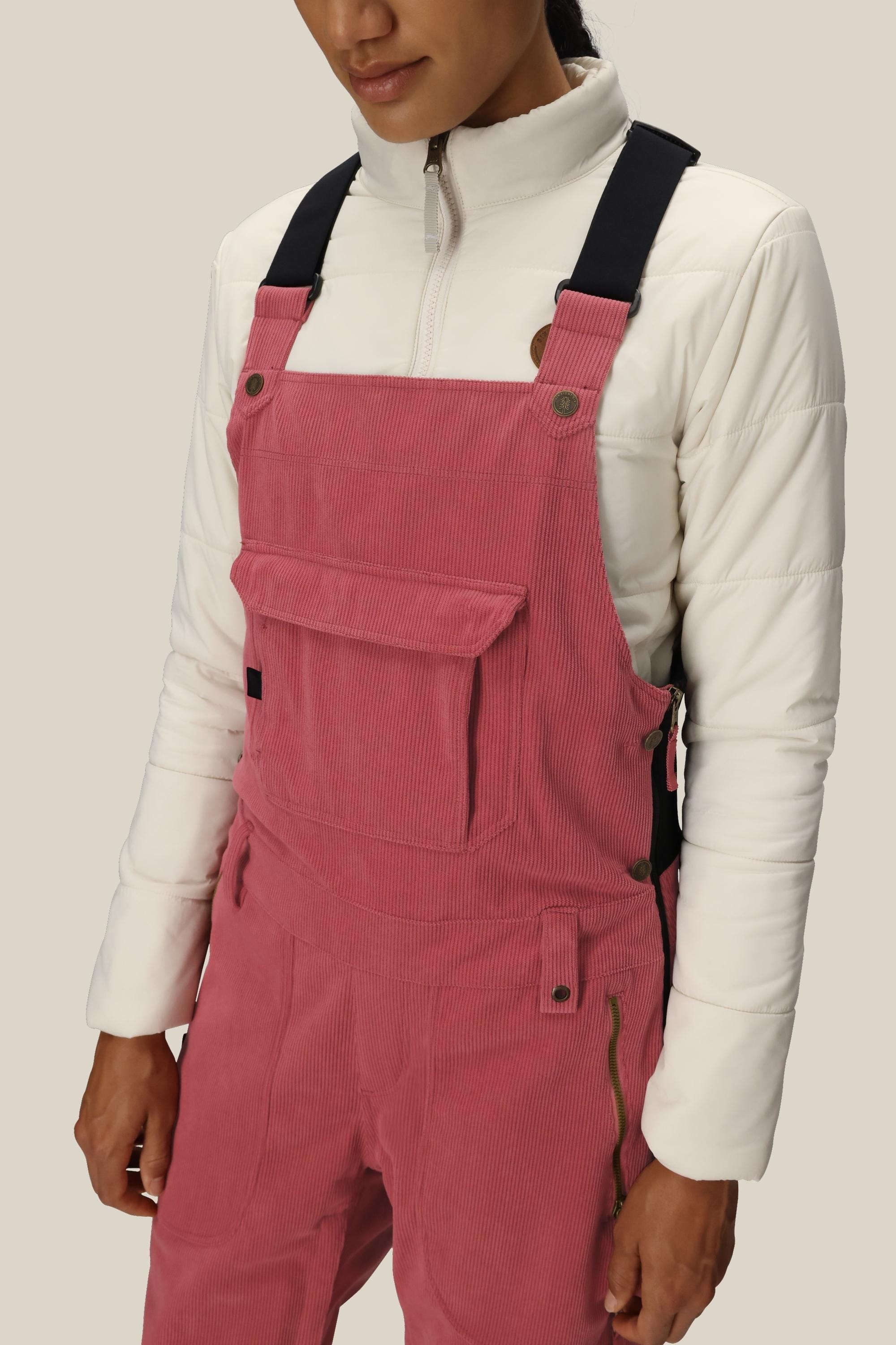 686 Women's Black Magic™ Insulated Bib – 686.com