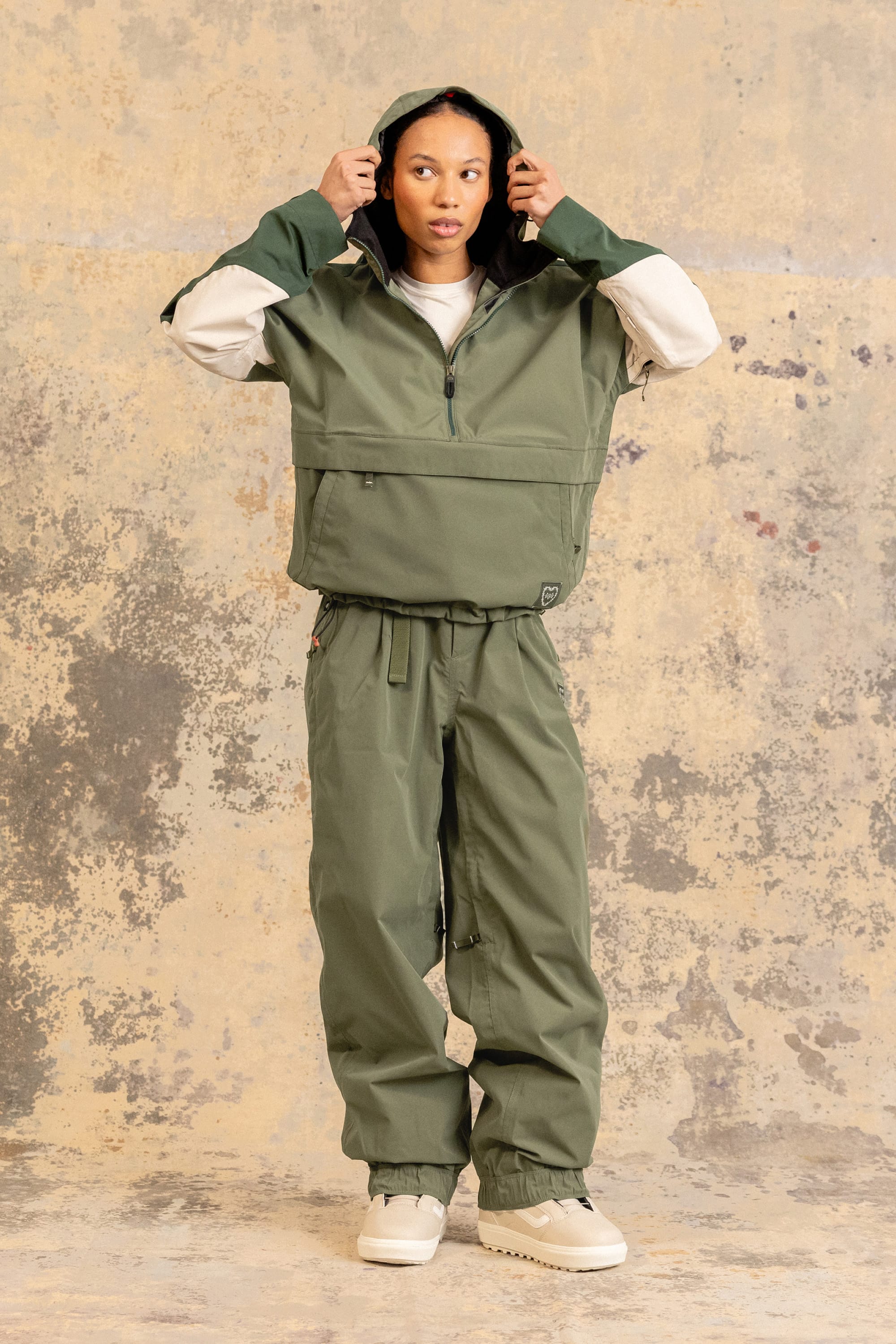 686 Technical Apparel | Women's Snow – 686.com