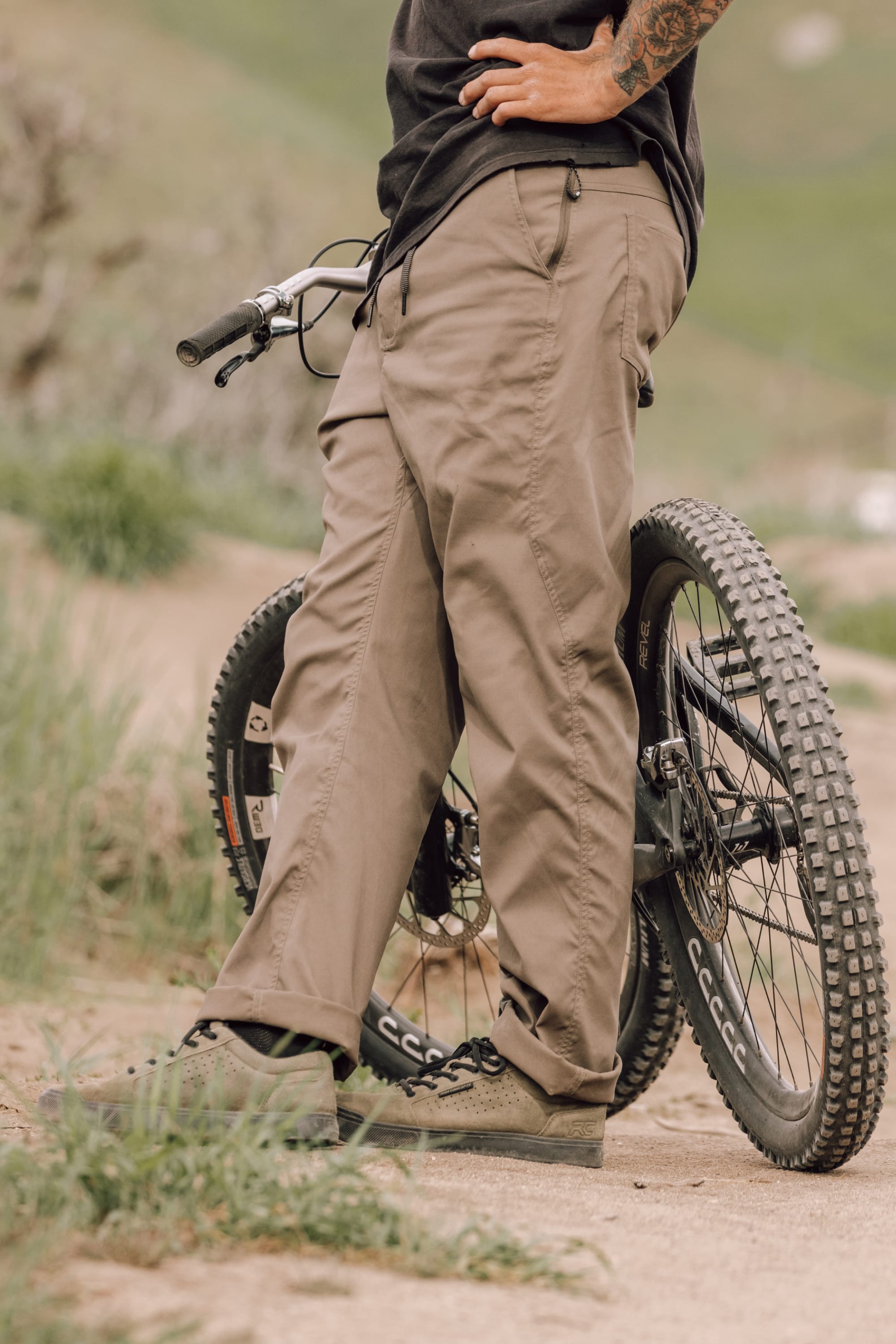 686 Men's Platform Bike Pant - Relaxed Fit – 686.com